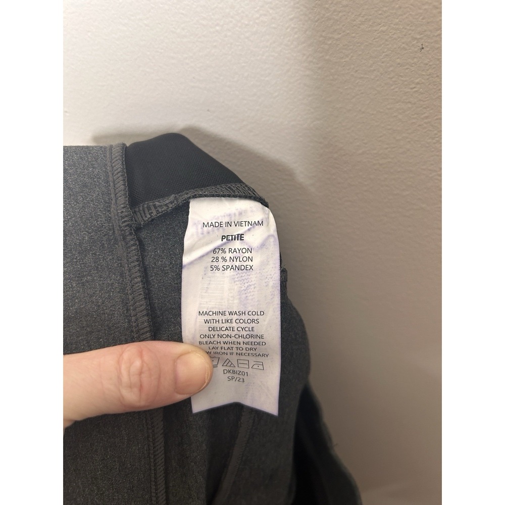 Quince Women's Gray Ponte Pants Classic Tailored Fit Size Medium Petite NWT New - Picture 10 of 10